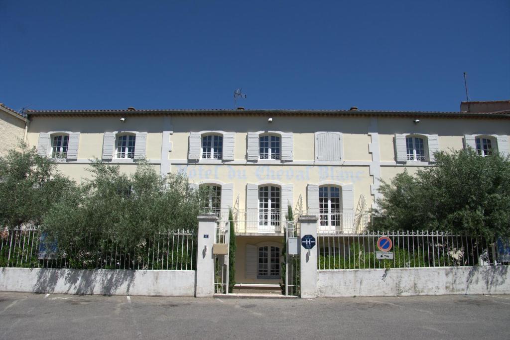 Hotel Du Cheval Blanc Saint-Rémy-de-Provence Exteriör bild